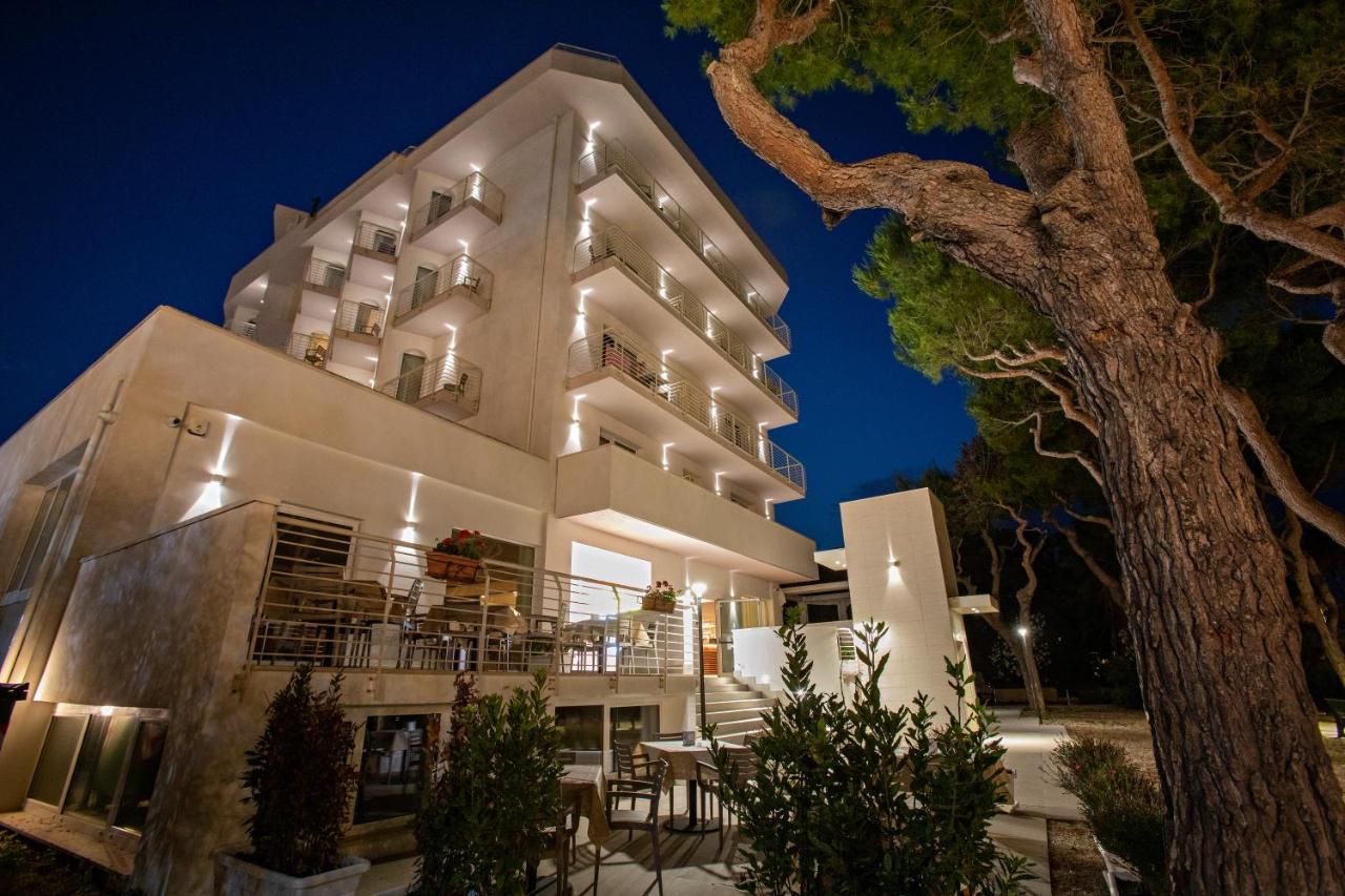Hotel Velia Гроттаммаре Екстер'єр фото